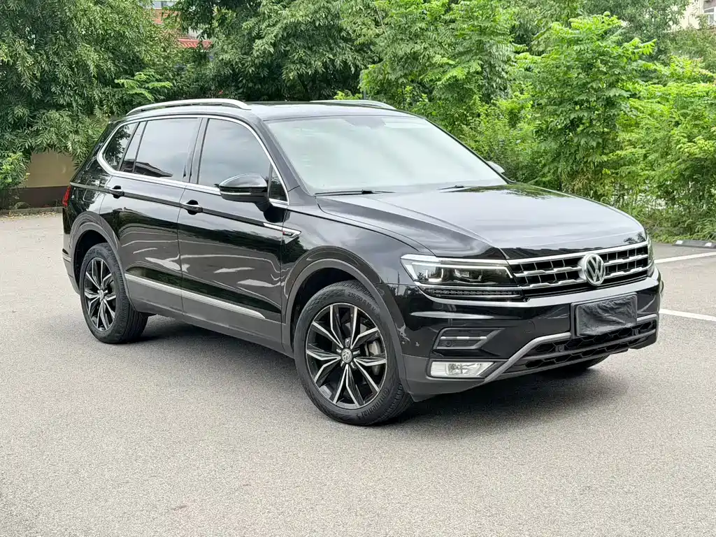 Volkswagen Tiguan L — миниатюра 3