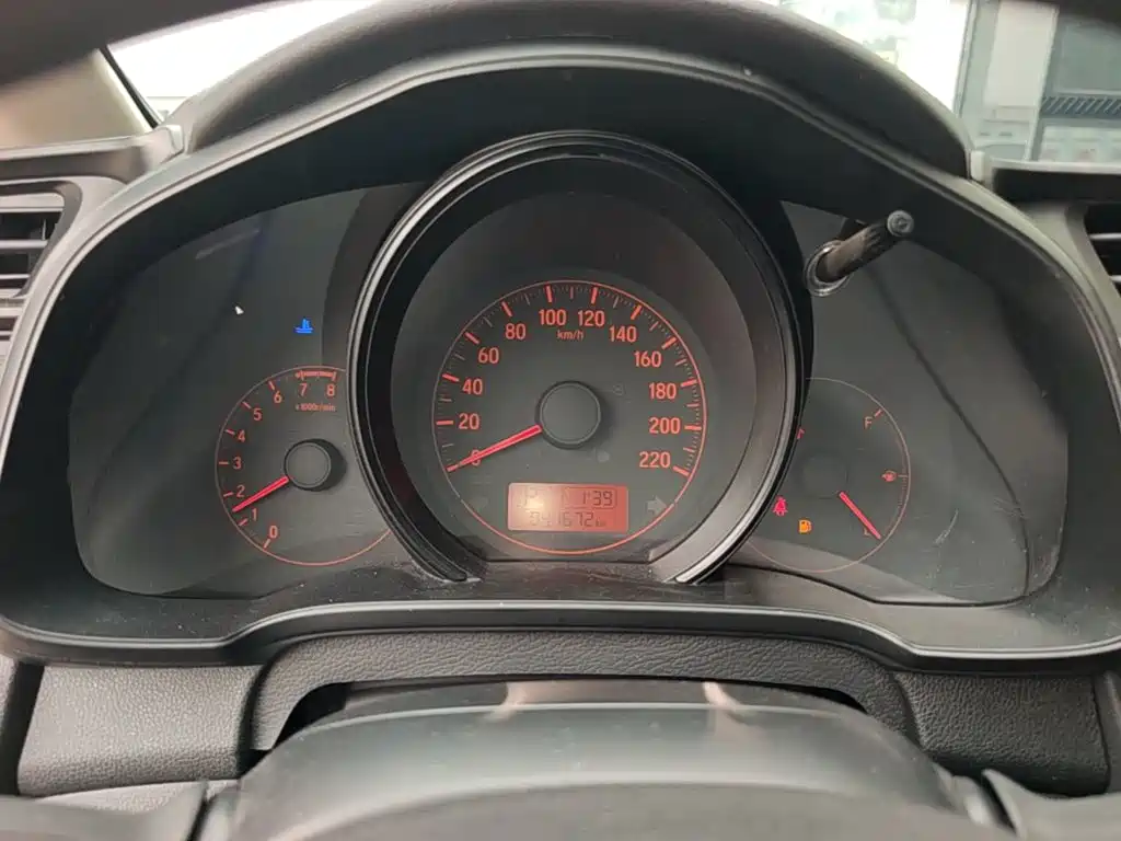 Honda Fit — миниатюра 12