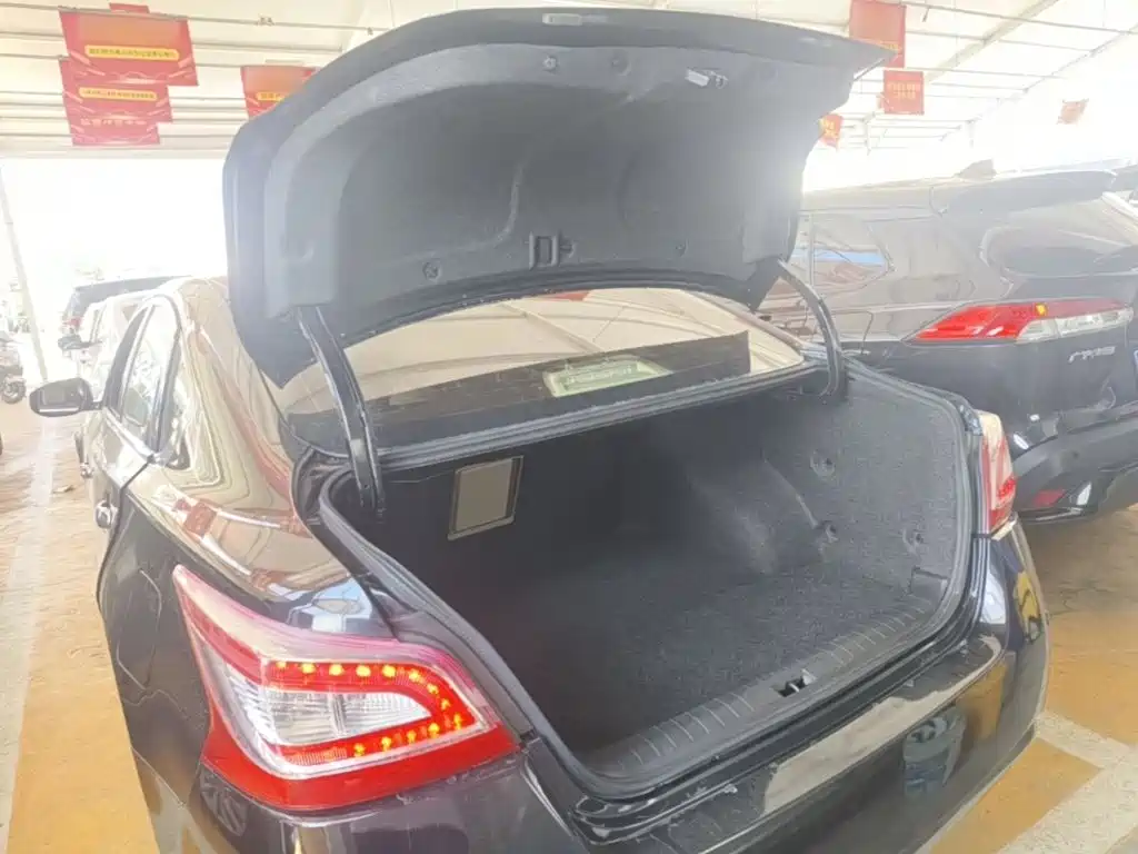 Nissan Teana — миниатюра 19