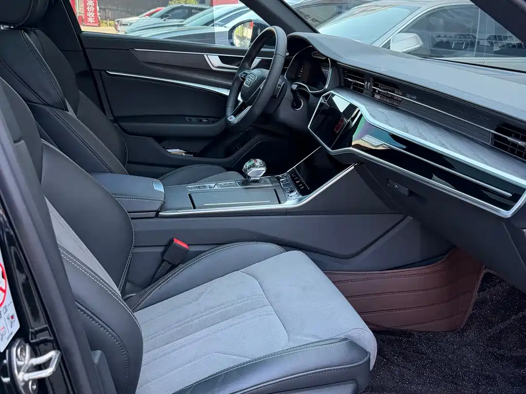 Audi A6L — миниатюра 5