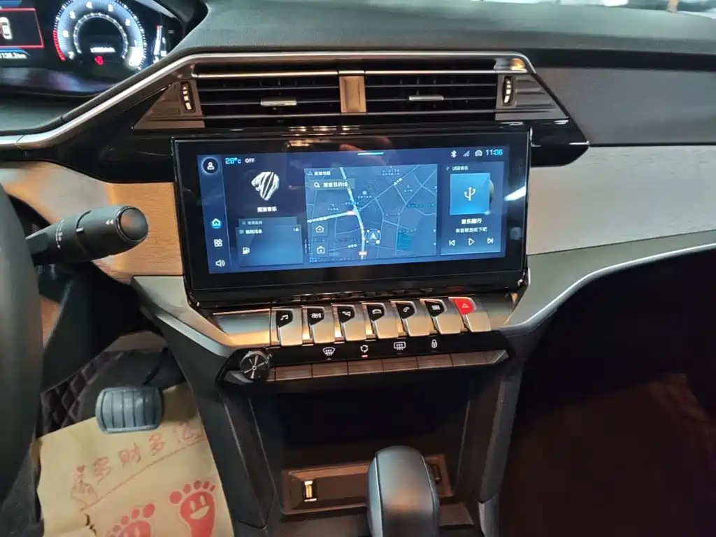 Peugeot 408 — миниатюра 13