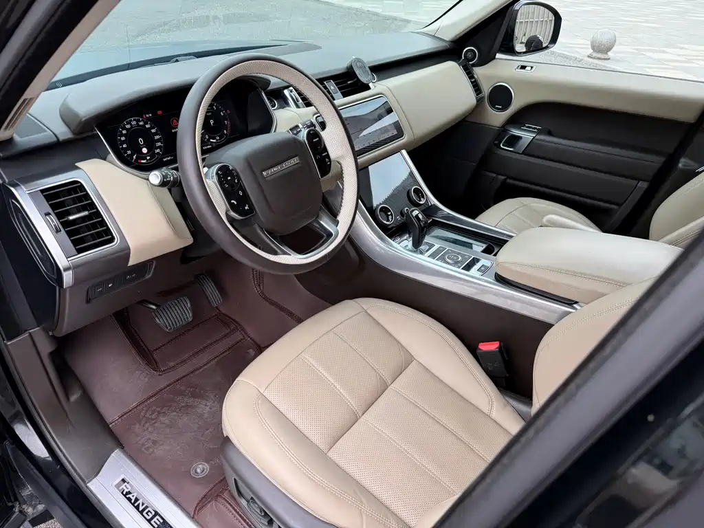 Land Rover Sport PHEV — миниатюра 5