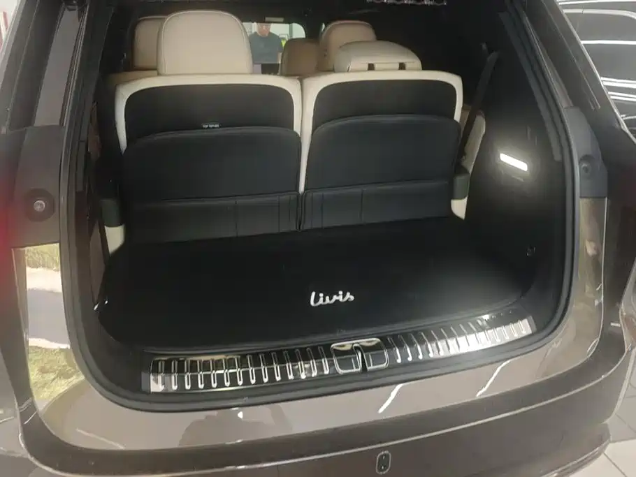 Li Auto Li L9 — миниатюра 4