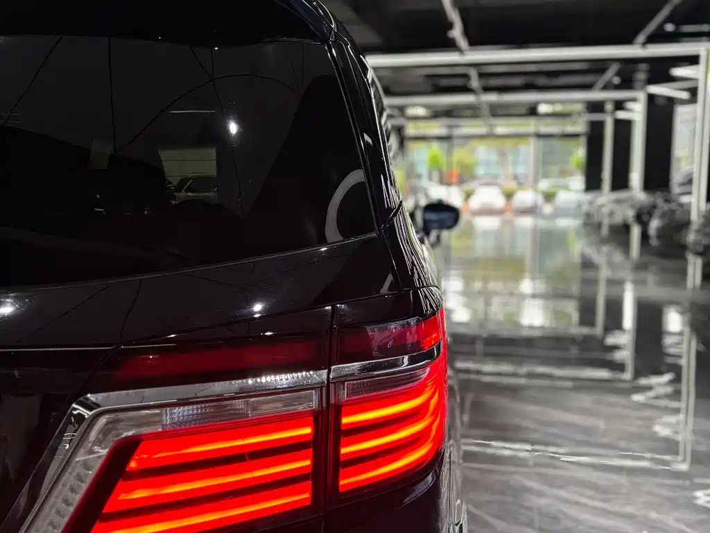 Honda Elysion — миниатюра 36