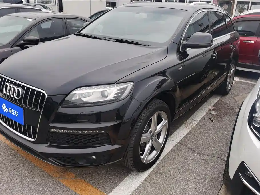 Купить Audi Q7