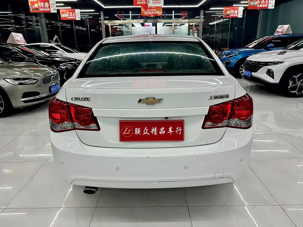 Chevrolet Cruze — миниатюра 5