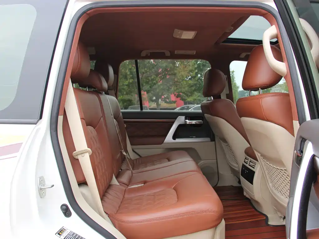 Toyota Land Cruiser — миниатюра 17