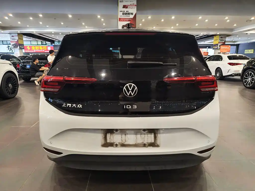 Volkswagen ID.3 — миниатюра 4