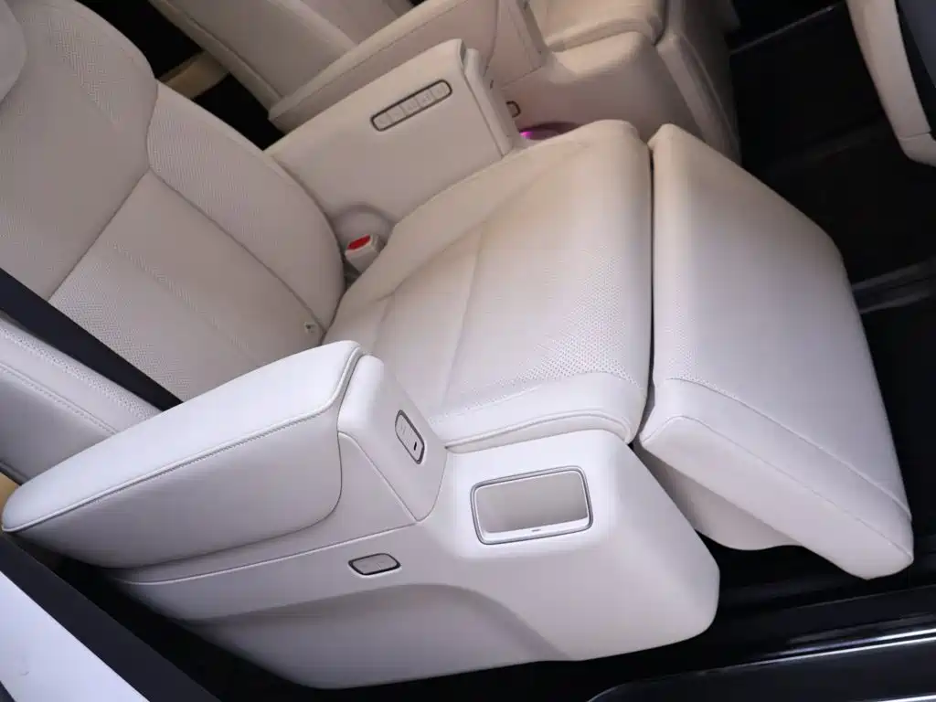 Li Auto Li MEGA — миниатюра 24