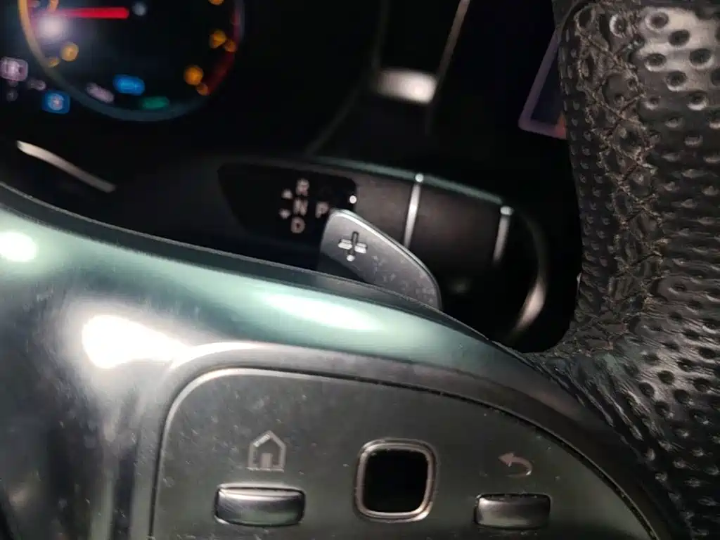 Mercedes-Benz C-Class — миниатюра 14