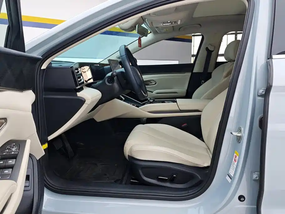 BYD Qin L — миниатюра 9