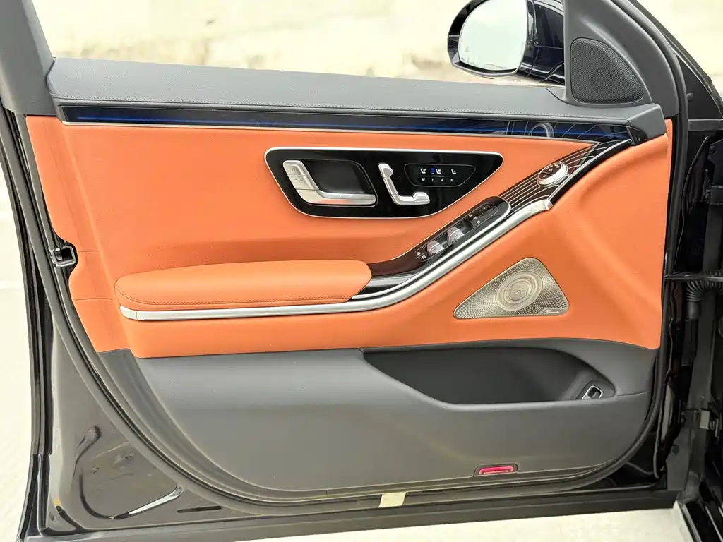 Mercedes-Benz S-Class — миниатюра 14
