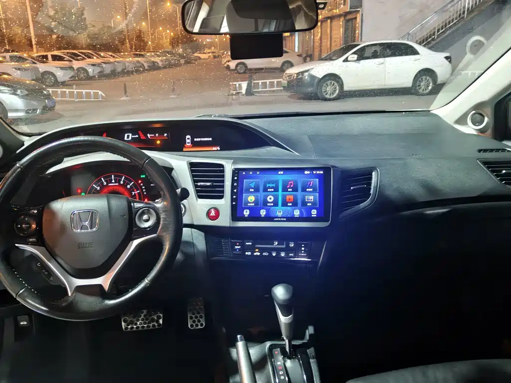 Honda Civic — миниатюра 3
