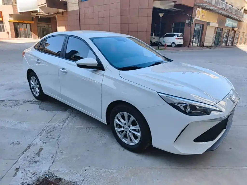 Roewe i5 — миниатюра 4