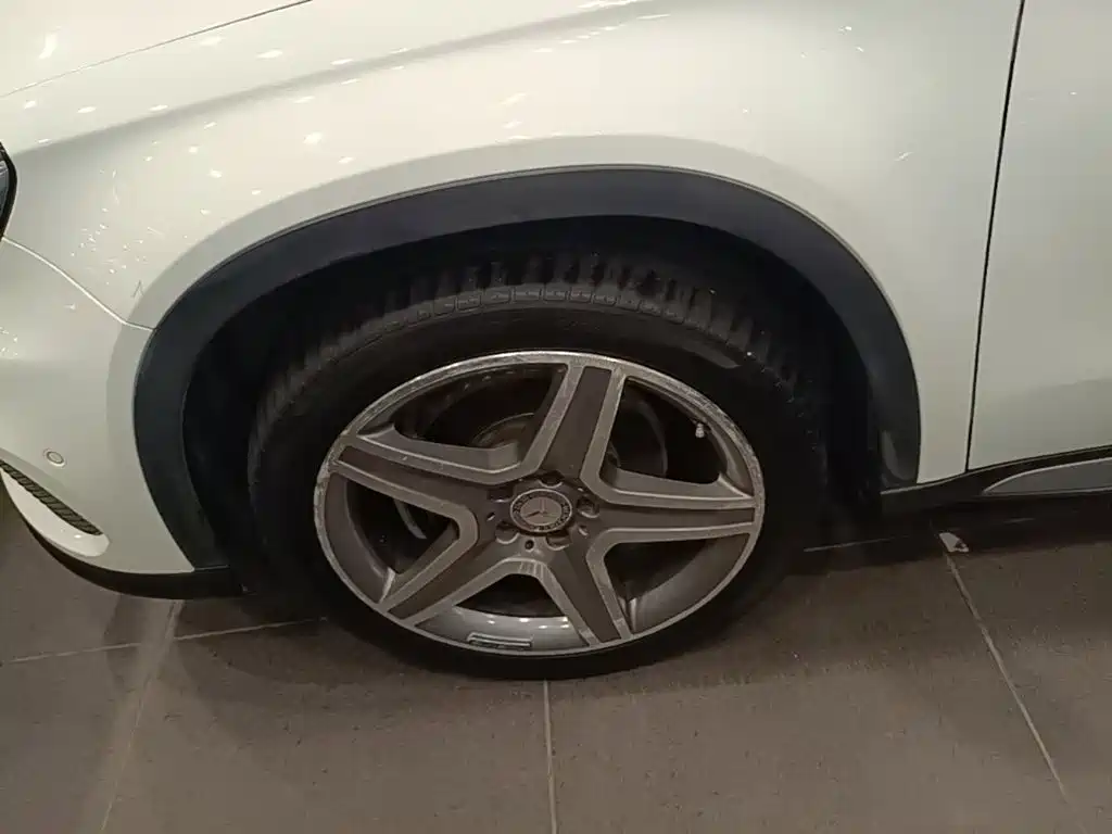 Mercedes-Benz GLA — миниатюра 23