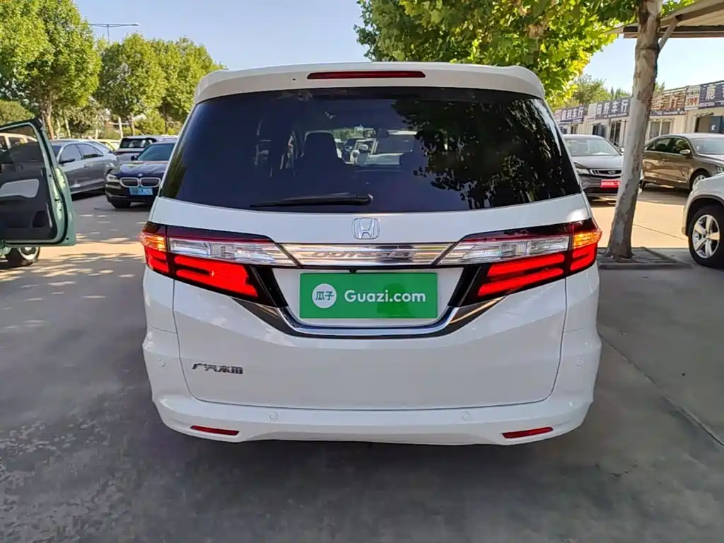 Honda Odyssey — миниатюра 6