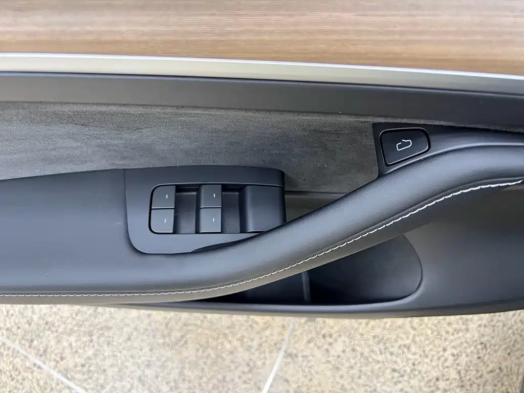 Tesla Model 3 — фотографии объявления, Фото 30
