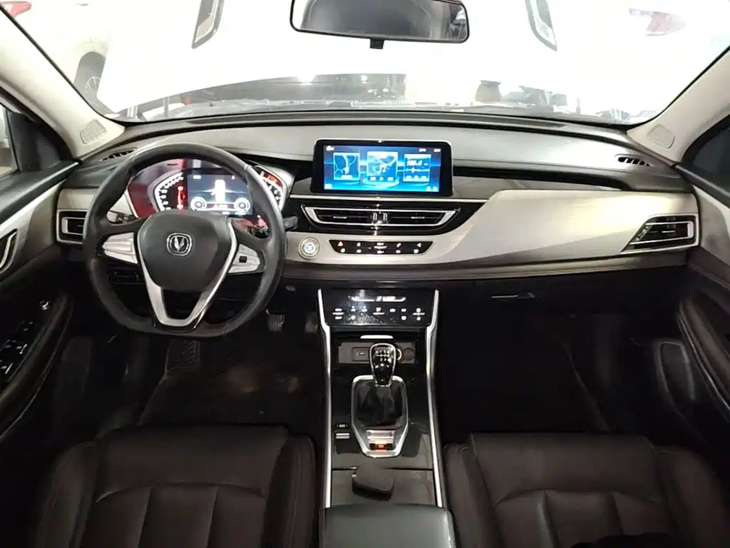Changan CS75 2020 280T MT VI