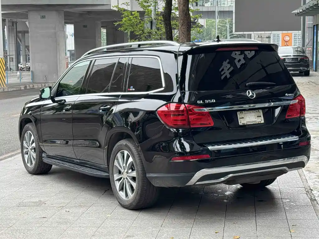 Mercedes-Benz GL-Class — миниатюра 8