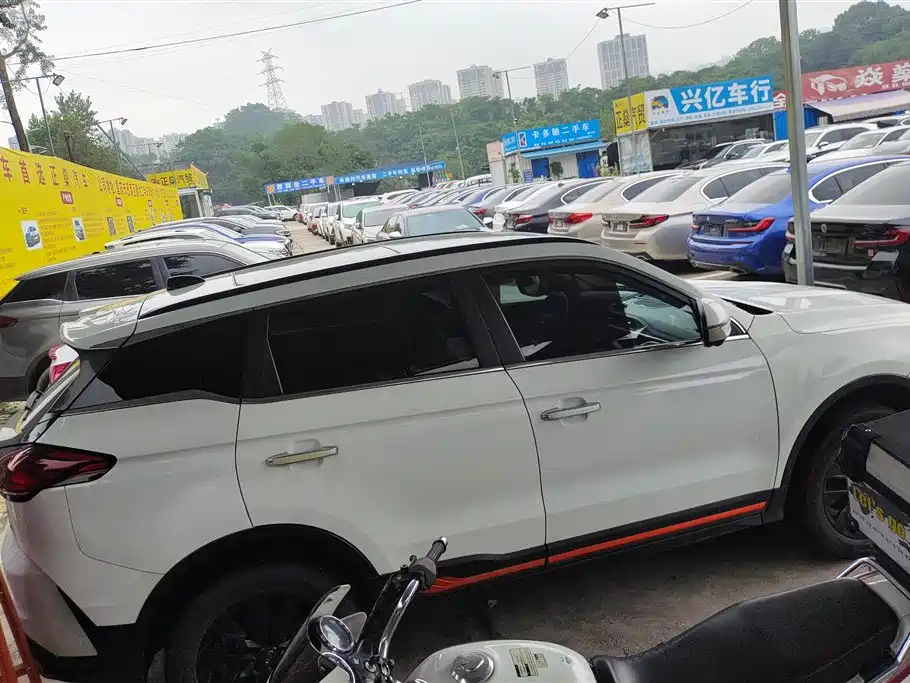 Geely Boyue 2022 X 1.8TD DCT