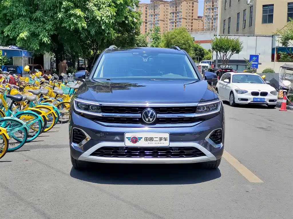 Volkswagen Viloran 2021 380TSI Luxury Pro