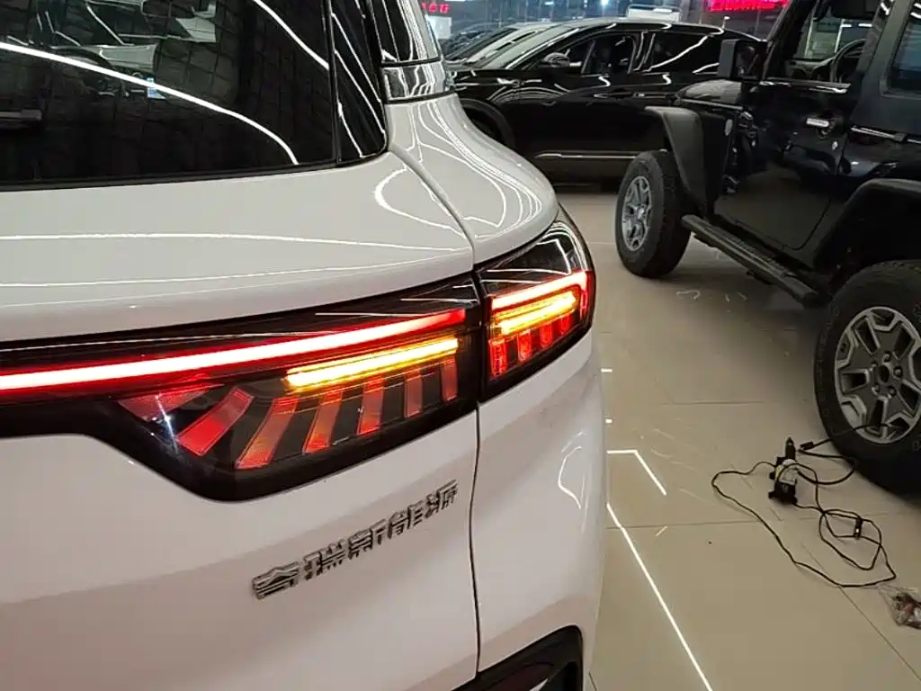 Chery New Energy Shuxiangjia — миниатюра 8