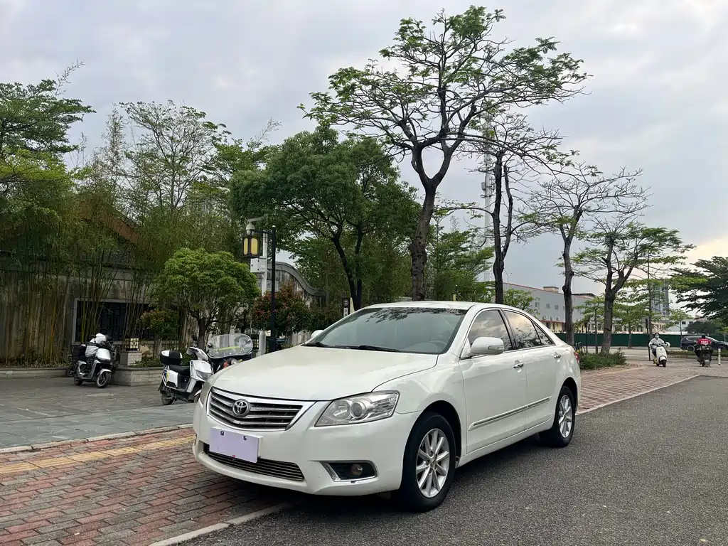 Toyota Camry 2010