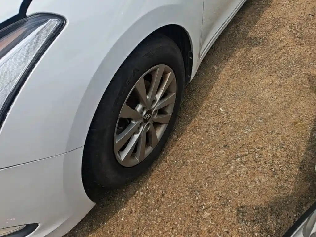 Hyundai Mistra — миниатюра 23