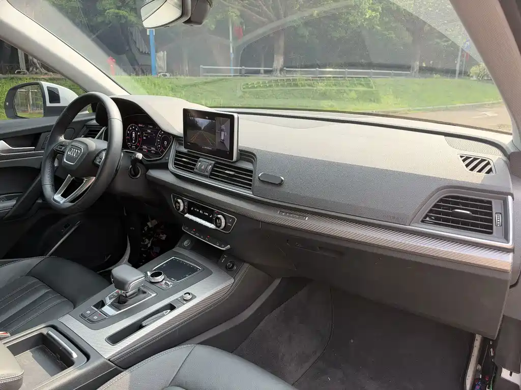 Audi Q5L — миниатюра 18