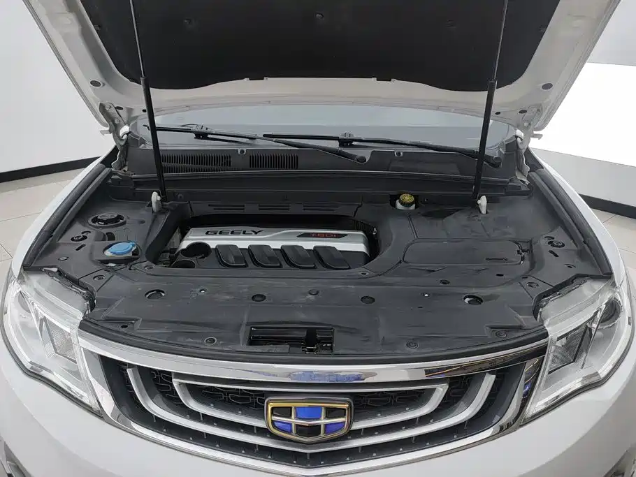 Geely Boyue — миниатюра 10