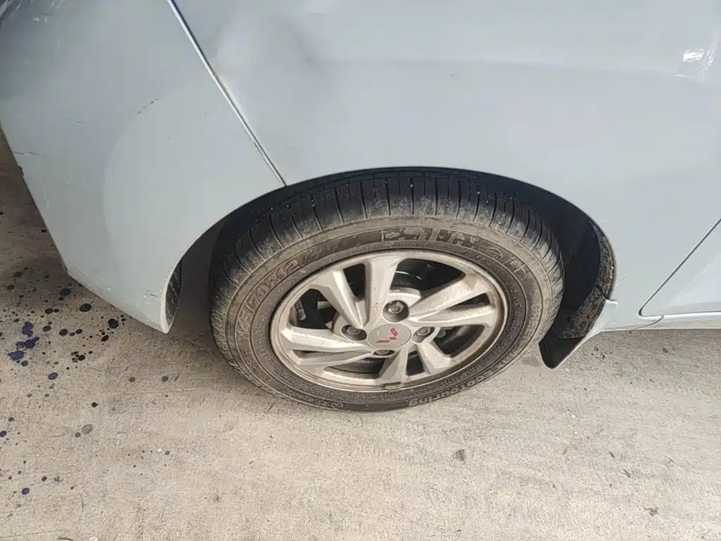 Wuling MINIEV — миниатюра 23