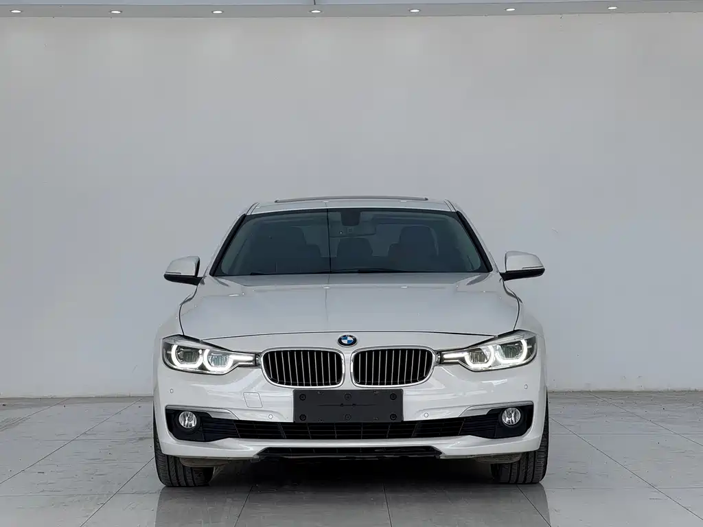 BMW 3 Series — миниатюра 2