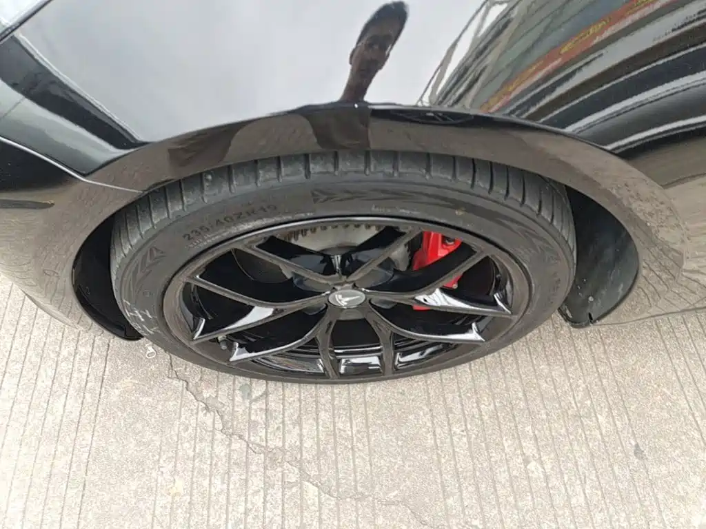 Tesla Model 3 — миниатюра 23