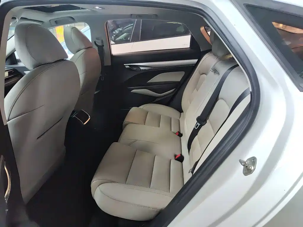 Geely Binrui — миниатюра 13