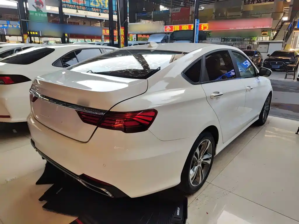 Geely Binrui — миниатюра 5