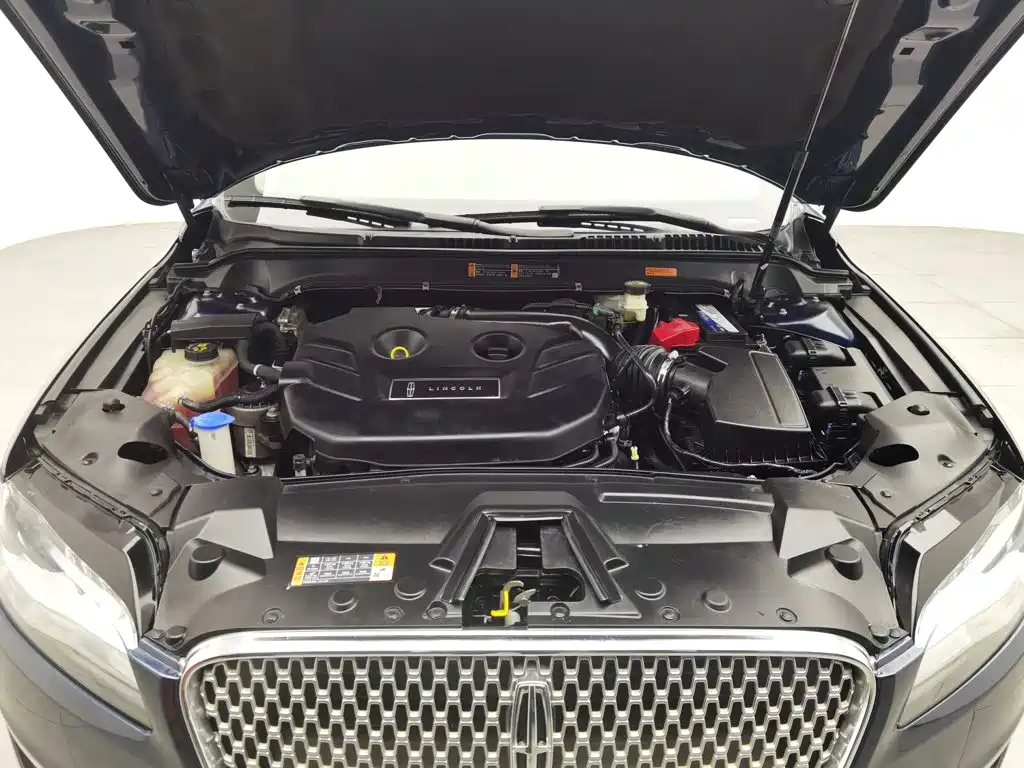 Lincoln MKZ — миниатюра 6