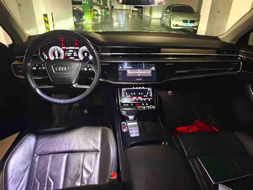 Audi A8 — миниатюра 4