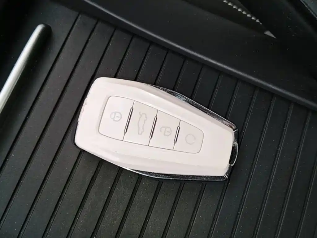 Geely Boyue — миниатюра 9
