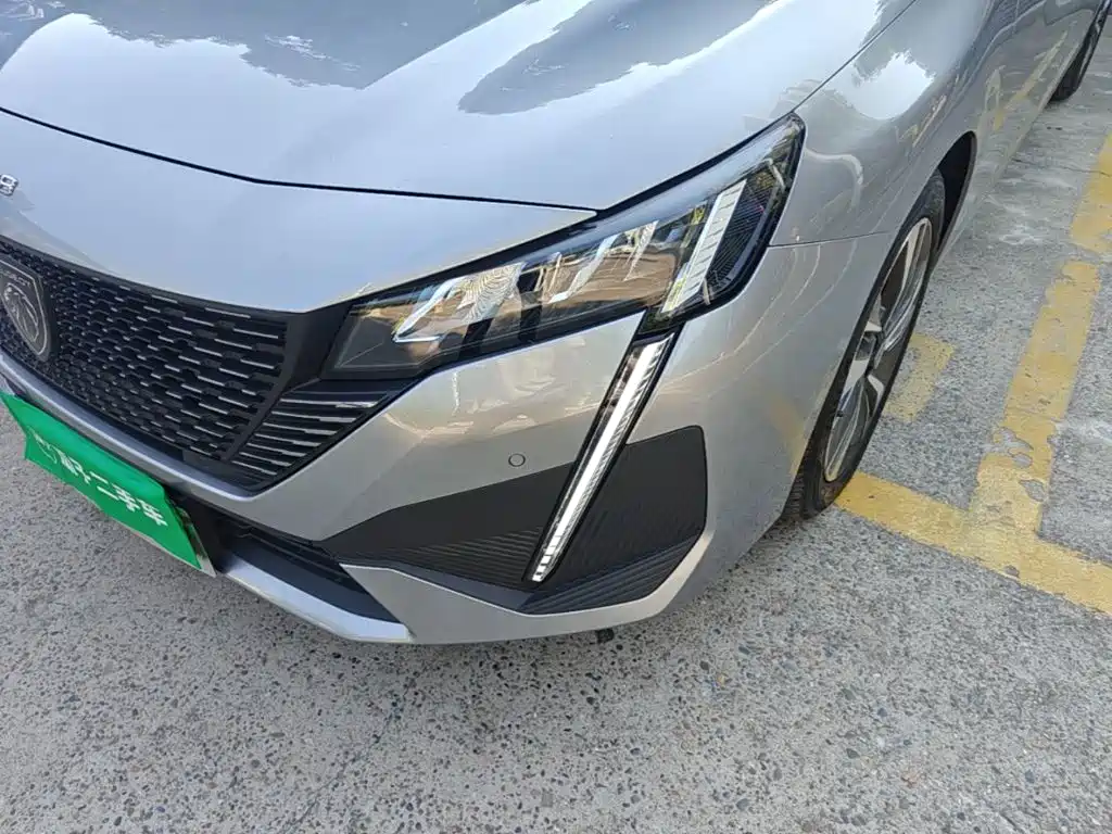 Peugeot 408 — миниатюра 24