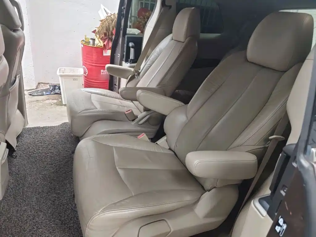 Buick GL8 — миниатюра 17