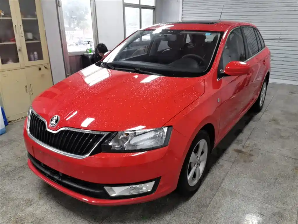 Skoda Rapid Spaceback 2017