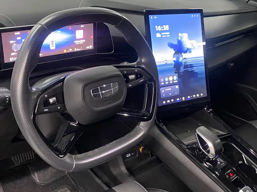 Geely Boyue — миниатюра 7