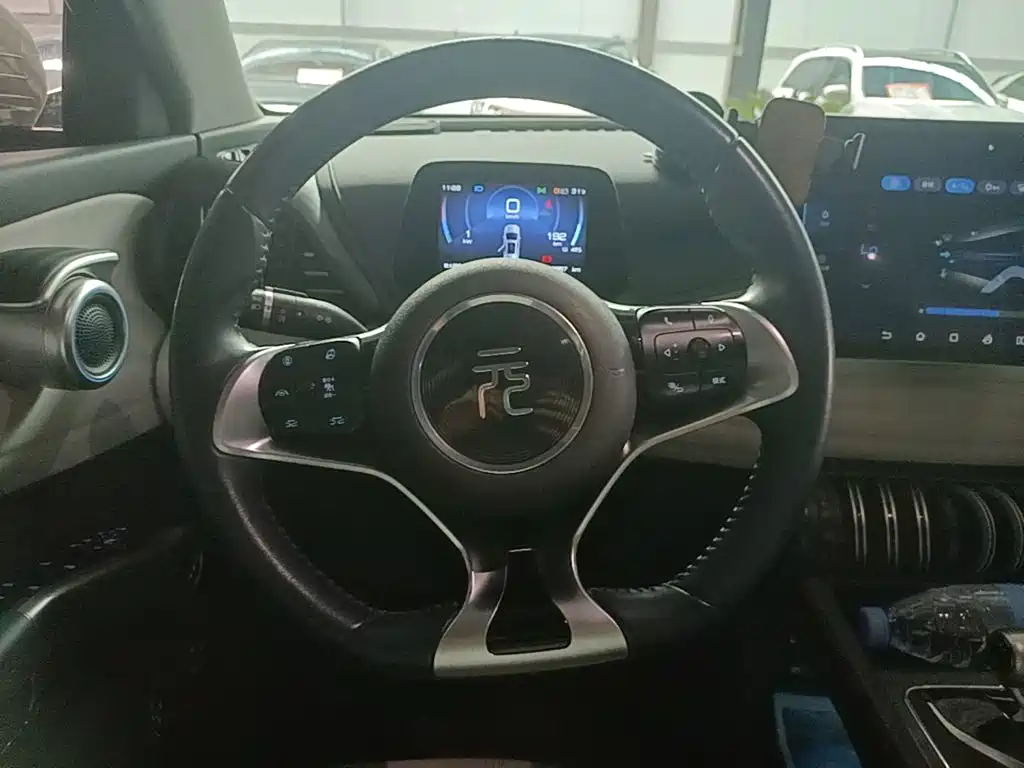 BYD Yuan Plus — миниатюра 11