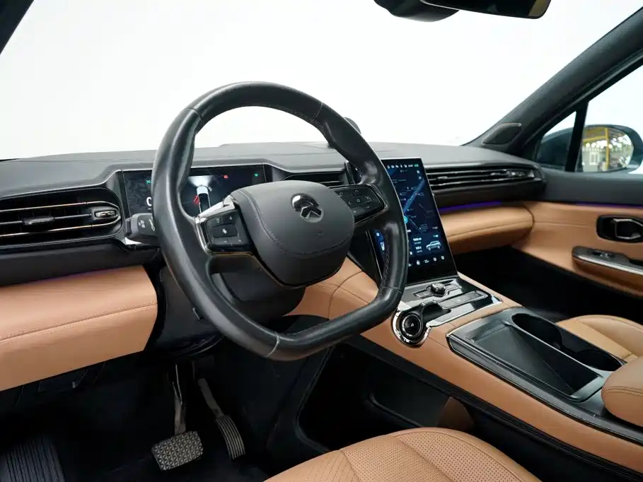 NIO ES8 — миниатюра 16