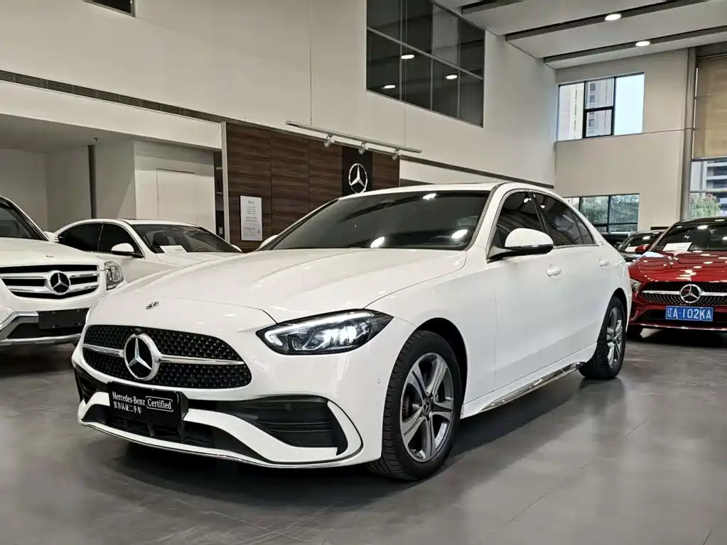 Mercedes-Benz C-Class 2022