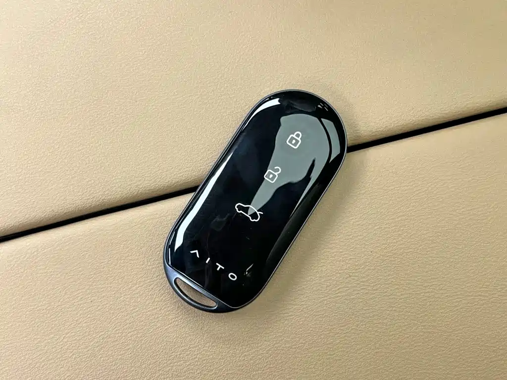 AITO AITO M7 — миниатюра 21