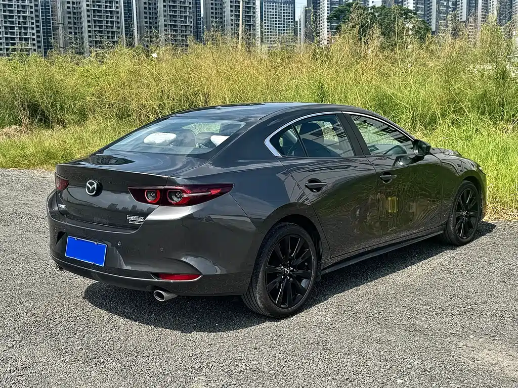 Mazda 3 Axela — миниатюра 3