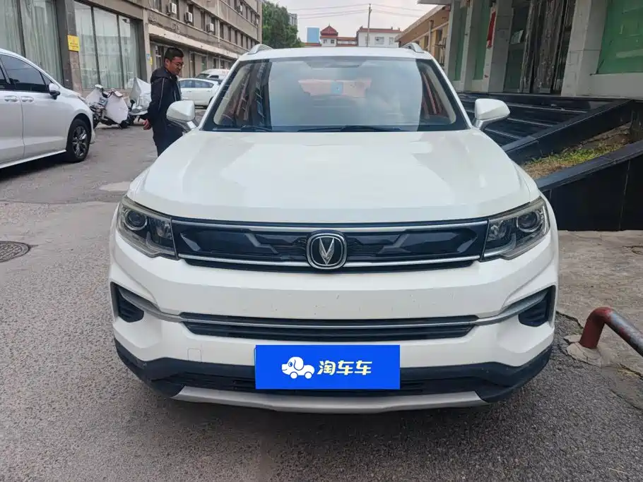 Changan CS35PLUS — миниатюра 2