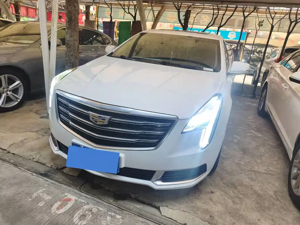 Cadillac XTS — миниатюра 3