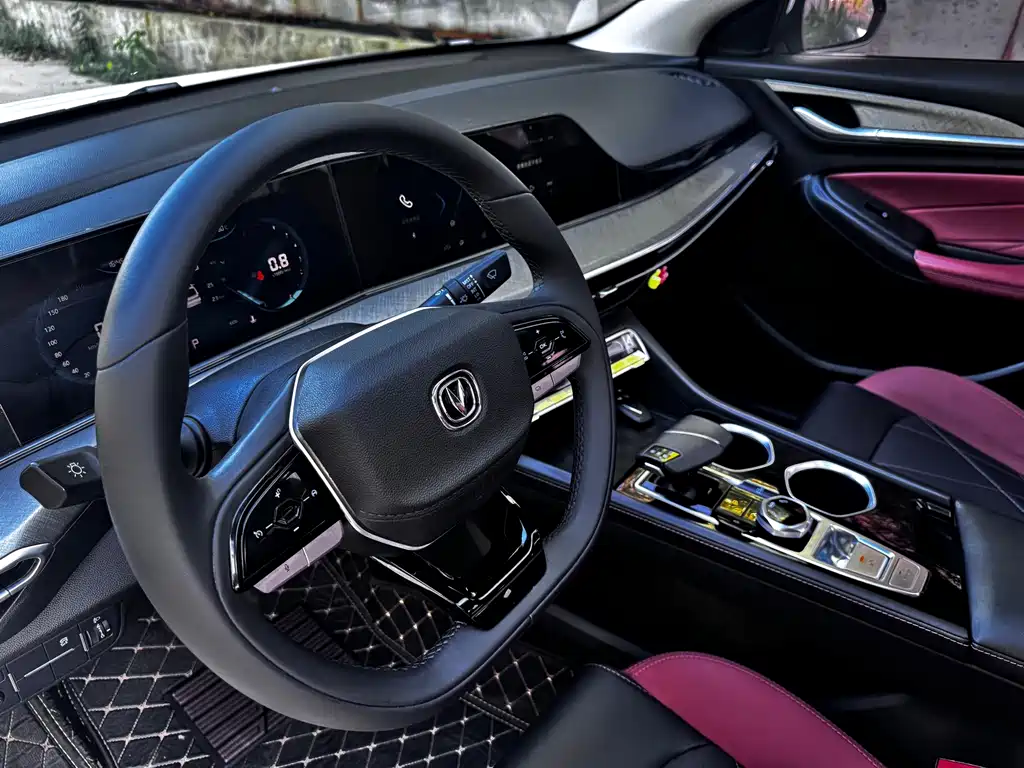 Changan Eado — миниатюра 7